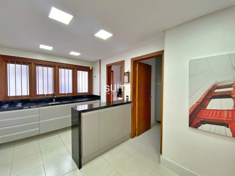 Sobrado à venda na praia de Rainha do Mar, a poucas quadras do mar!: 5ª foto da galeria de imagens do imóvel