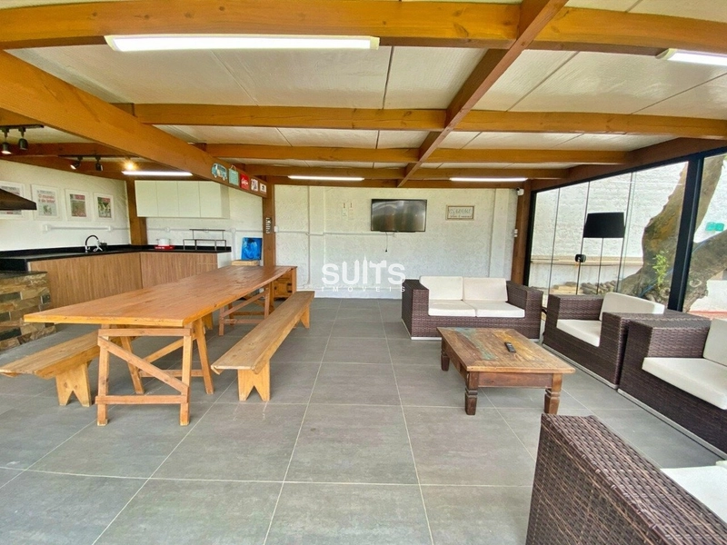 Sobrado à venda na praia de Rainha do Mar, a poucas quadras do mar!: 6ª foto da galeria de imagens do imóvel