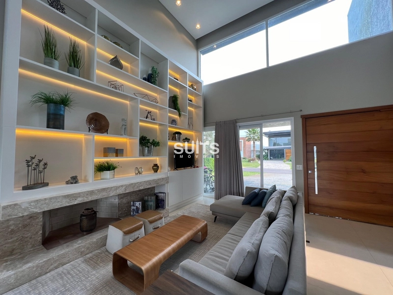 Excelente sobrado beira lago no Condomínio Enseada: 6ª foto da galeria de imagens do imóvel