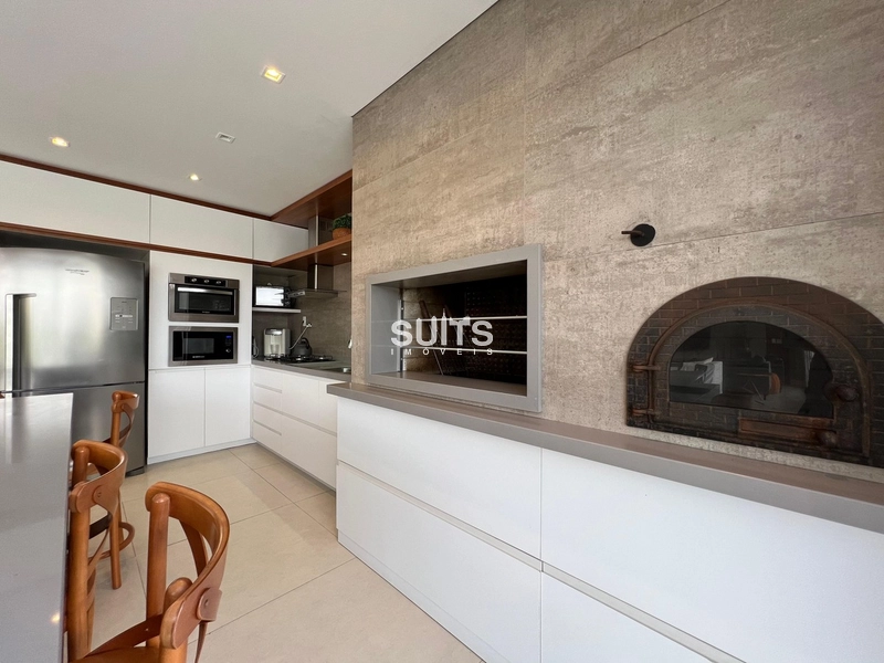 Excelente sobrado beira lago no Condomínio Enseada: 13ª foto da galeria de imagens do imóvel