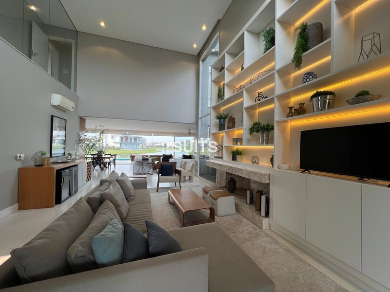 Excelente sobrado beira lago no Condomínio Enseada: 5ª foto da galeria de imagens do imóvel