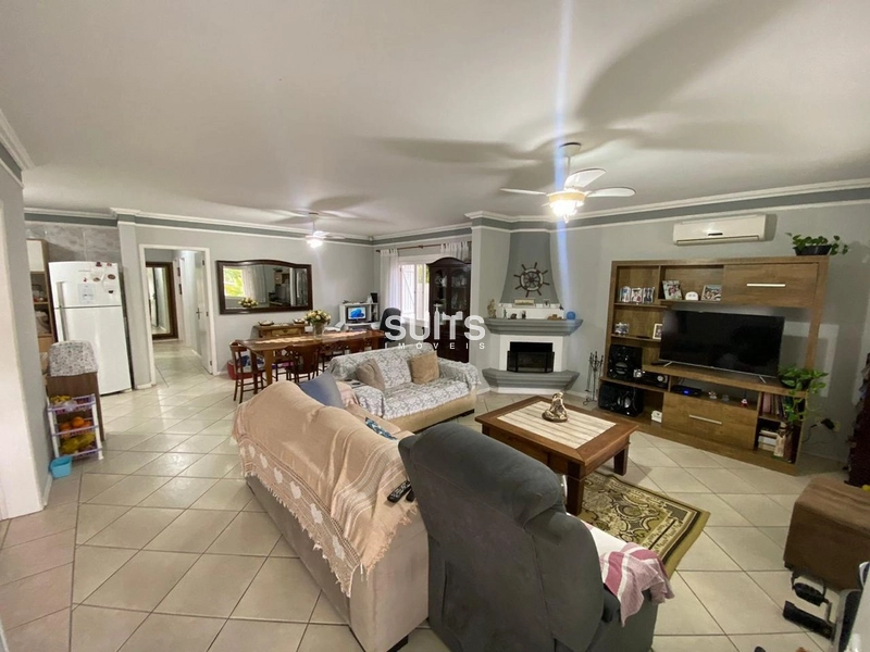 Excelente casa bem localizada no centro de Xangri-Lá: 11ª foto da galeria de imagens do imóvel