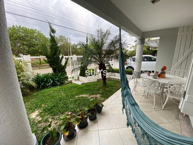 Excelente casa bem localizada no centro de Xangri-Lá: 4ª foto da galeria de imagens do imóvel