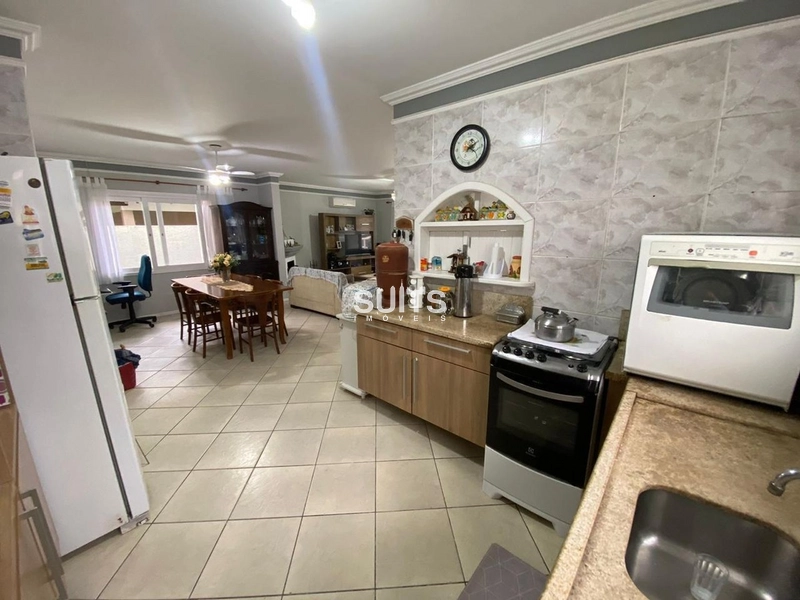 Excelente casa bem localizada no centro de Xangri-Lá: 18ª foto da galeria de imagens do imóvel