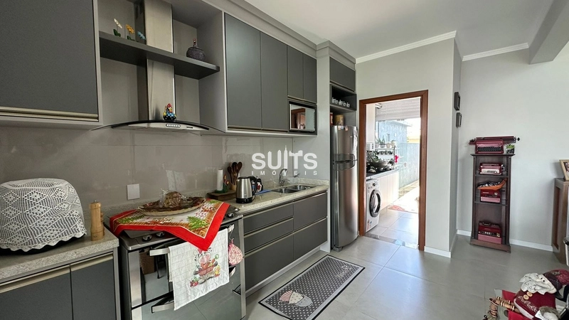 Linda casa geminada à venda no Centro de Xangri-Lá: 4ª foto da galeria de imagens do imóvel