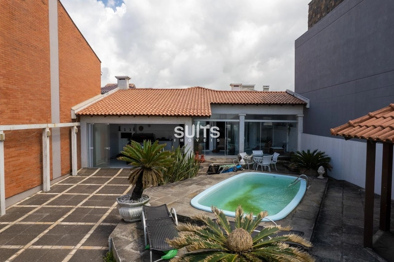 Casa térrea a beira mar no Centro de Xangri-Lá: 2ª foto da galeria de imagens do imóvel