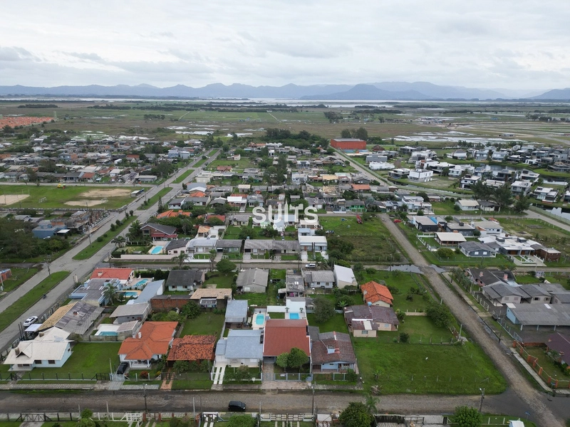 Casa com amplo pátio na praia do Arpoador: 37ª foto da galeria de imagens do imóvel