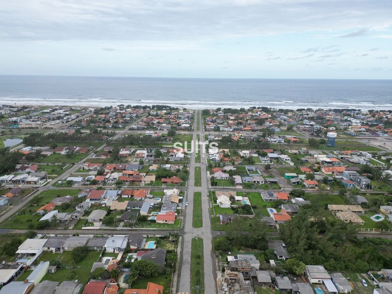 Casa com amplo pátio na praia do Arpoador: 40ª foto da galeria de imagens do imóvel