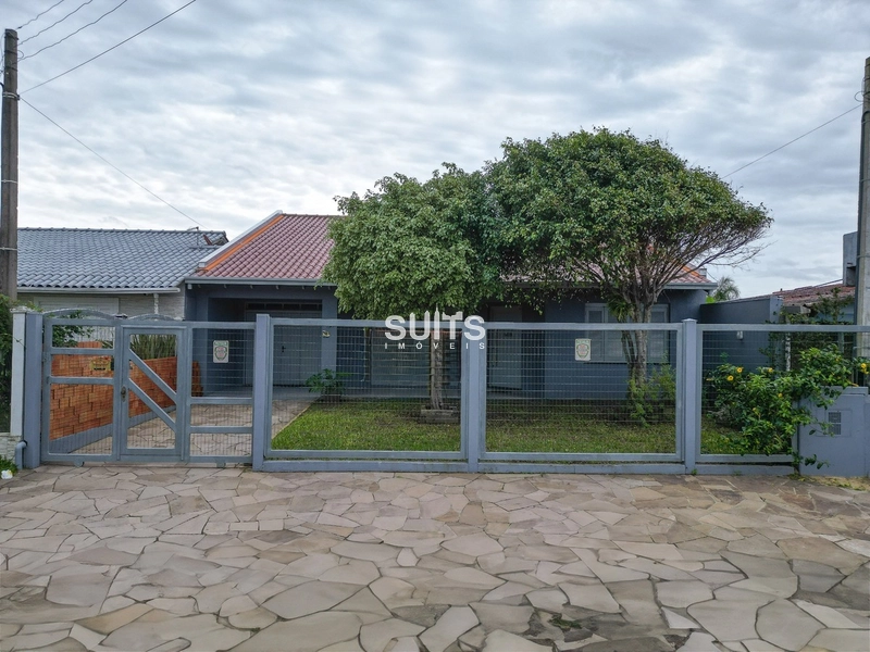 Casa com amplo pátio na praia do Arpoador: 1ª foto da galeria de imagens do imóvel