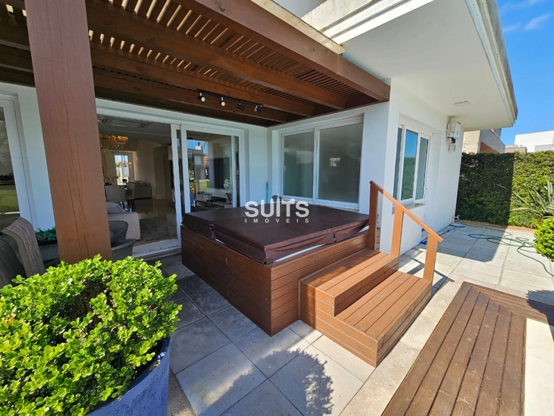 Sobrado de esquina Beira Lago no cond. Enseada: 25ª foto da galeria de imagens do imóvel