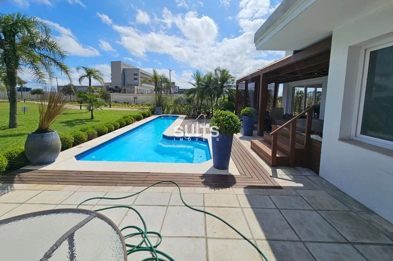 Sobrado de esquina Beira Lago no cond. Enseada: 8ª foto da galeria de imagens do imóvel