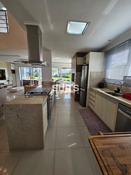 Sobrado de esquina Beira Lago no cond. Enseada: 38ª foto da galeria de imagens do imóvel