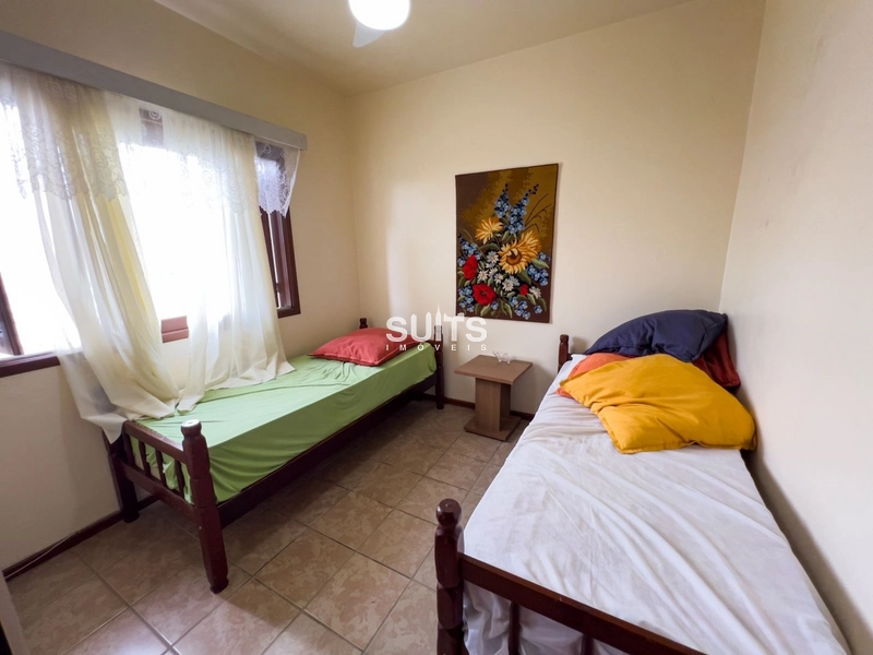 Excelente duplex a uma quadra do mar: 10ª foto da galeria de imagens do imóvel