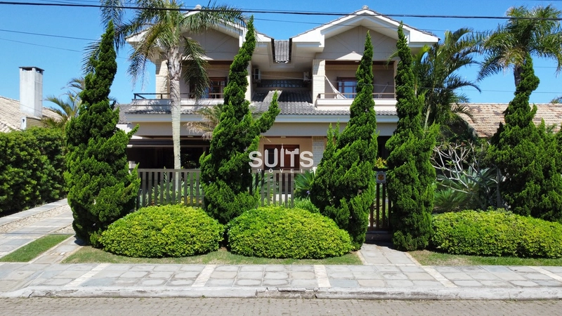 Excelente sobrado na praia de Atlântida: 2ª foto da galeria de imagens do imóvel