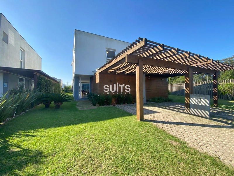 OPRTUNIDADE EM CONDOMINIO FECHADO