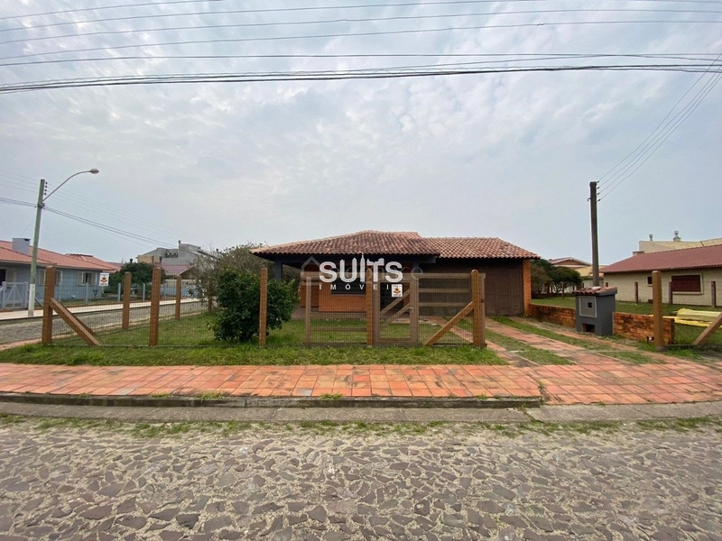 Excelente casa à venda na praia do Remanso