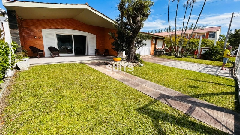 Casa térrea na praia de Atlântida, a poucos metros do mar!: 5ª foto da galeria de imagens do imóvel