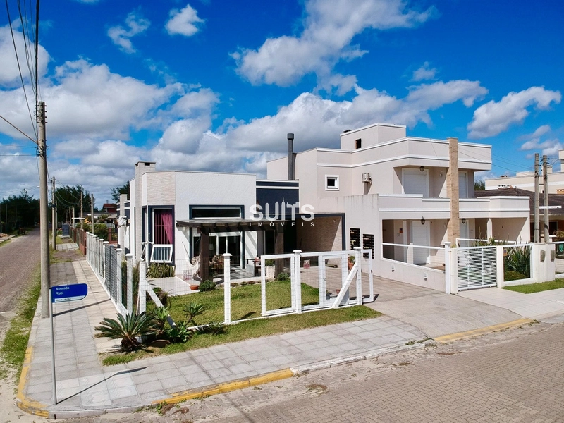 Excelente casa à poucos metros do mar na praia de Rainha do Mar: 10ª foto da galeria de imagens do imóvel