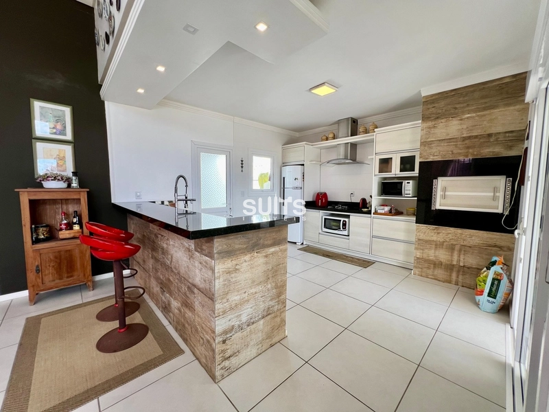 Excelente casa à poucos metros do mar na praia de Rainha do Mar: 12ª foto da galeria de imagens do imóvel