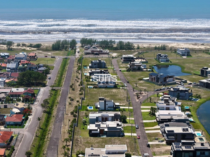 Excelente casa no condomínio Costa Serena: 4ª foto da galeria de imagens do imóvel