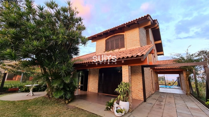 Ótimo sobrado próximo ao mar na praia do Arpoador em Xangri-Lá: 3ª foto da galeria de imagens do imóvel