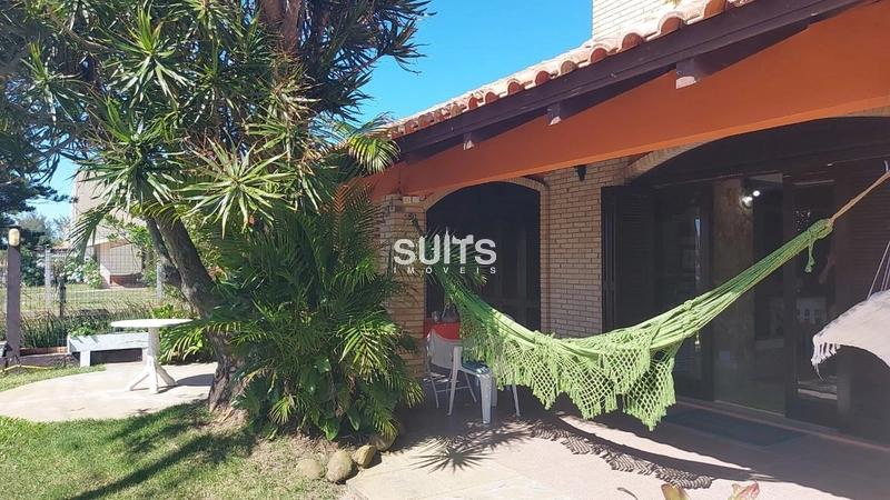 Ótimo sobrado próximo ao mar na praia do Arpoador em Xangri-Lá: 52ª foto da galeria de imagens do imóvel