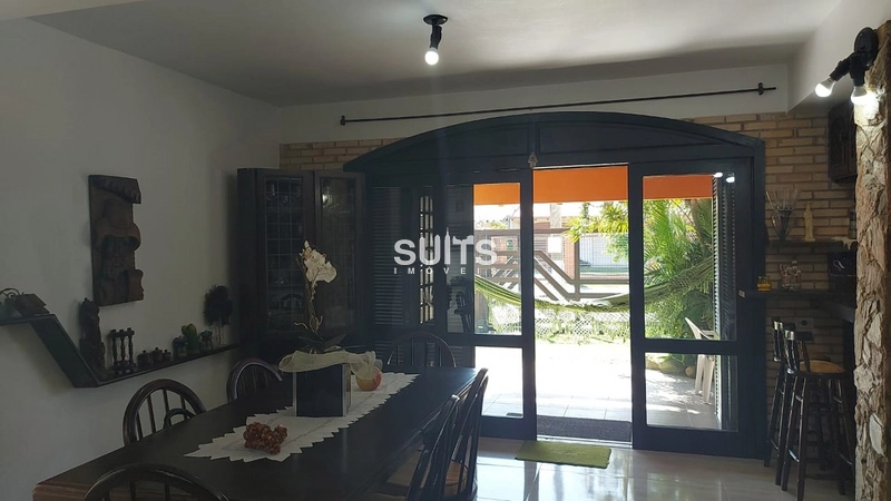 Ótimo sobrado próximo ao mar na praia do Arpoador em Xangri-Lá: 7ª foto da galeria de imagens do imóvel