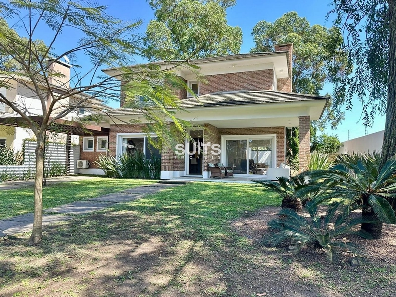 Excelente sobrado à venda no condomínio Carmel em Xangri-lá.: 2ª foto da galeria de imagens do imóvel