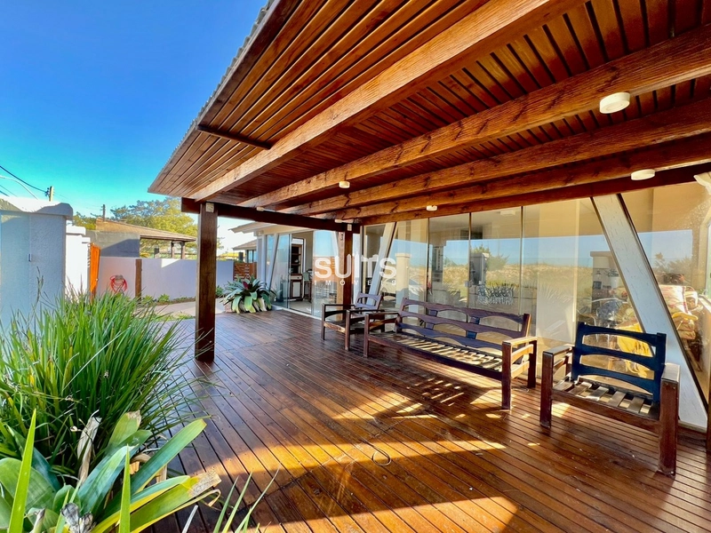 Excelente casa à venda na beira mar em Xangri-lá.: 2ª foto da galeria de imagens do imóvel