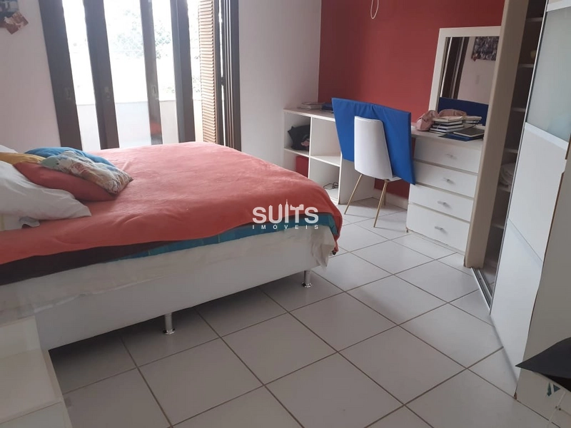 Excelente Sobrado Beira Lago à venda no Condomínio Lagos Park!: 27ª foto da galeria de imagens do imóvel