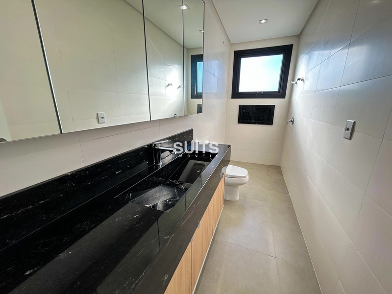 Lindo sobrado com 4 suítes e piscina, no condomínio SUNSET: 17ª foto da galeria de imagens do imóvel