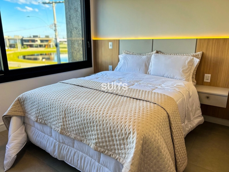 Lindo sobrado com 4 suítes e piscina, no condomínio SUNSET: 21ª foto da galeria de imagens do imóvel