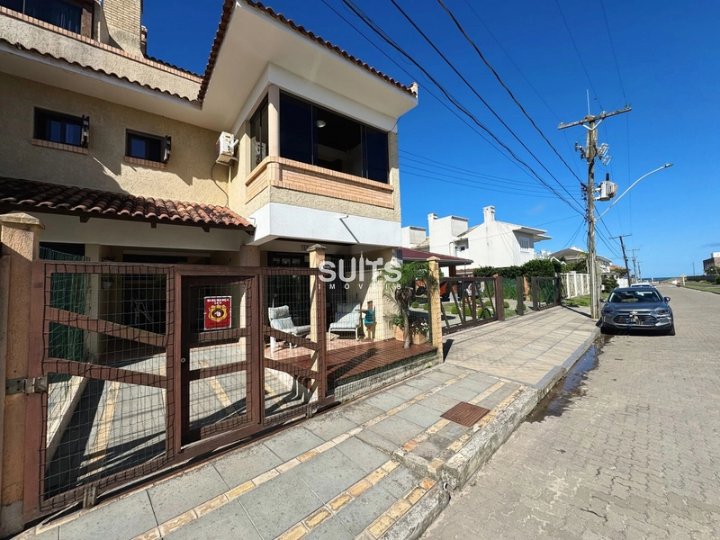 Excelente duplex proximo ao Mar no centro de Xangri-Lá