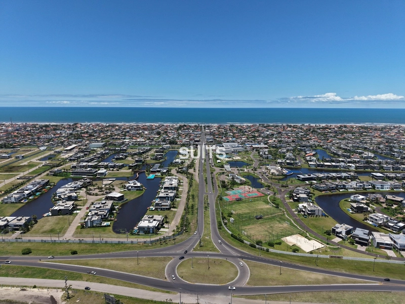 Excelente mansão á venda no Condomínio Enseada: 10ª foto da galeria de imagens do imóvel