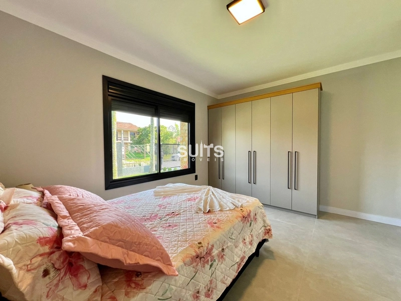 Excelente casa à Venda na praia com Piscina, Mobiliada e Decorada!: 2ª foto da galeria de imagens do imóvel