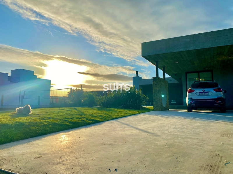 Excelente casa térrea, moderna com 2 terrenos, praia do Arpoador!: 2ª foto da galeria de imagens do imóvel
