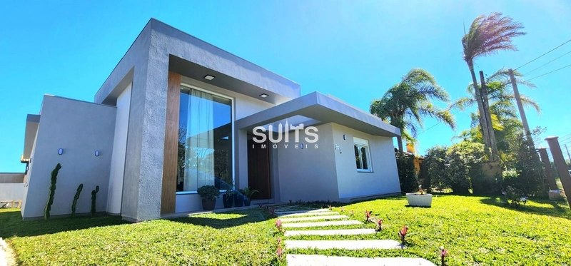 Excelente casa à venda na praia de Atlântida em Xangri-lá