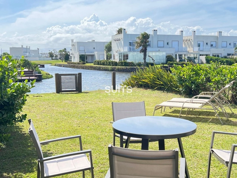 Excelente sobrado beira lago no condomínio Pateo Marbella: 24ª foto da galeria de imagens do imóvel