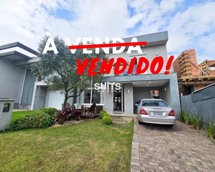 Excelente sobrado no condomínio Blue em Xangri-Lá