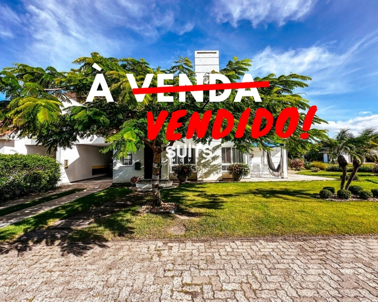 Excelente casa à venda no condomínio Green Village