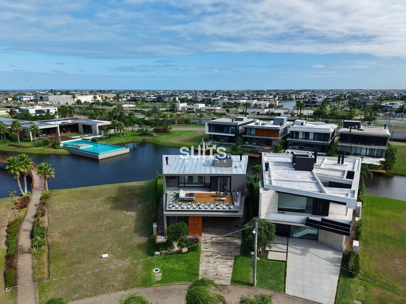 Excelente Mansão á venda no condomínio Sense: 3ª foto da galeria de imagens do imóvel