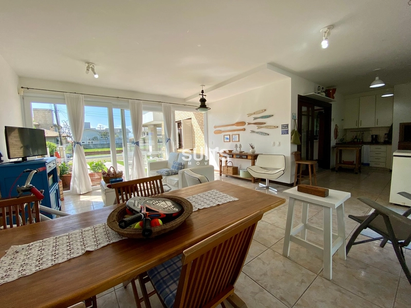 Excelente sobrando à venda na praia de Atlântida: 26ª foto da galeria de imagens do imóvel