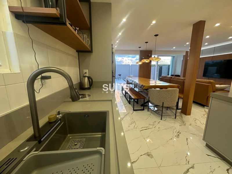 Excelente sobrado à venda no condomínio Pateo Marbella em Xangri-lá: 9ª foto da galeria de imagens do imóvel