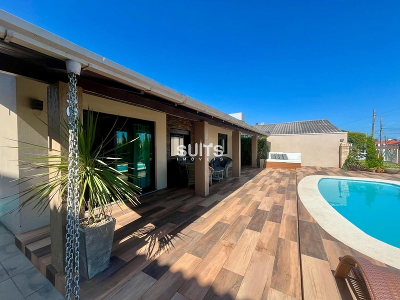 Excelente casa à venda na praia do Arpoador em Xangri-lá: 5ª foto da galeria de imagens do imóvel