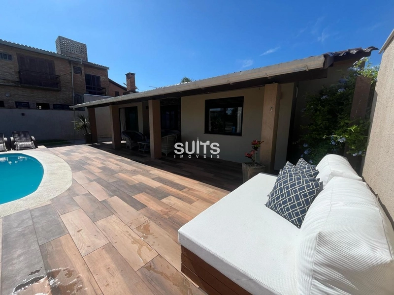 Excelente casa à venda na praia do Arpoador em Xangri-lá: 6ª foto da galeria de imagens do imóvel