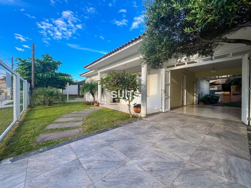 Excelente casa à venda na praia de Maristela em Xangri-lá: 4ª foto da galeria de imagens do imóvel