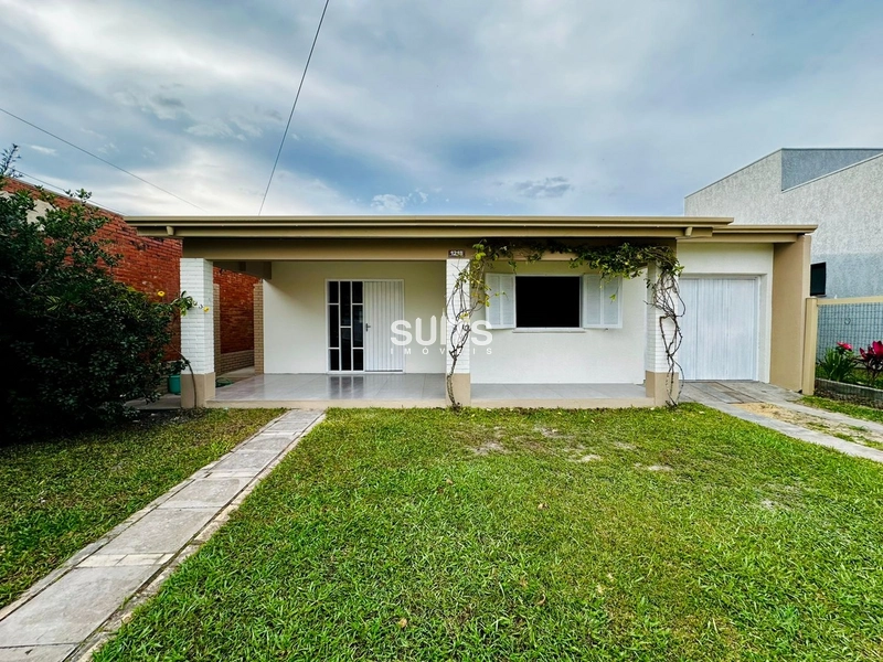 Casa á venda no Centro de Xangri-Lá