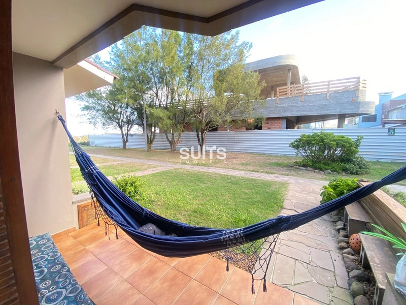 Excelente duplex à venda no centro de Xangri-lá: 3ª foto da galeria de imagens do imóvel