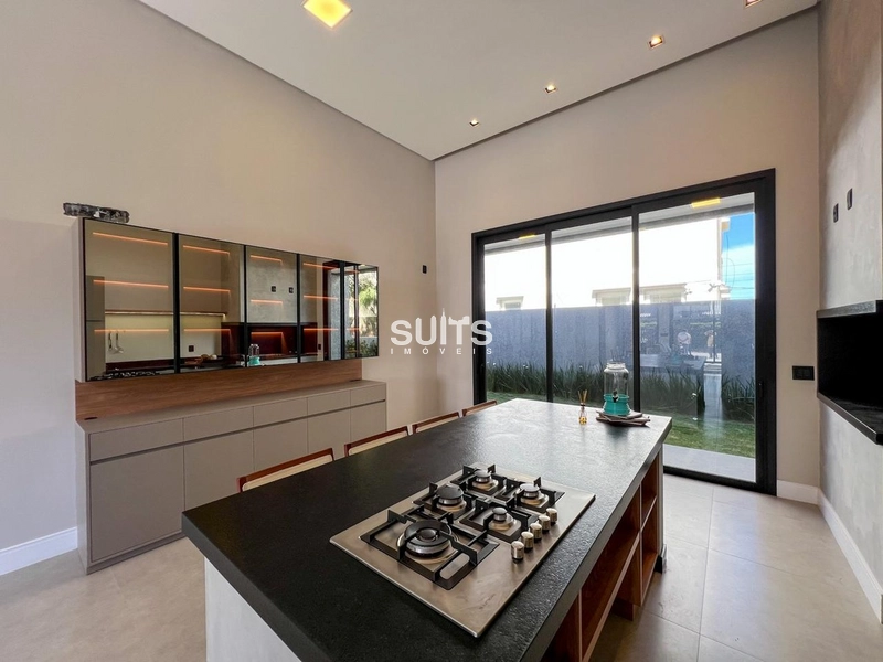 Excelente casa à venda próximo ao mar no bairro de Noiva do Mar: 7ª foto da galeria de imagens do imóvel