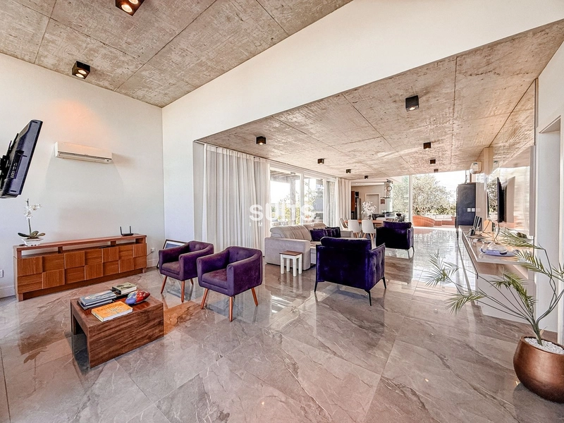 Excelente casa à venda no condomínio Riviera: 3ª foto da galeria de imagens do imóvel